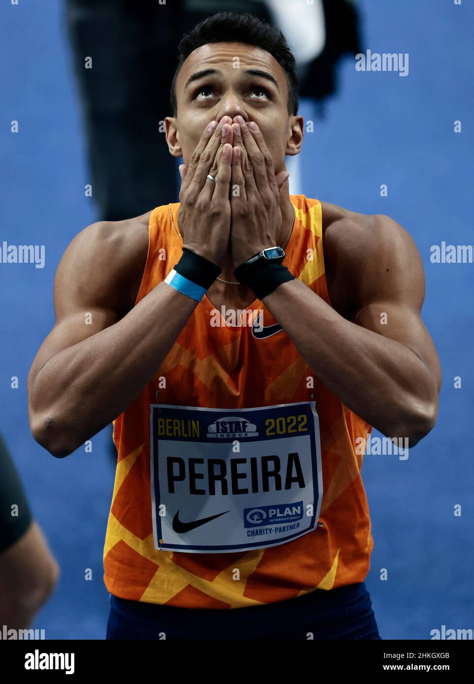 Berlin, Germany. 04th Feb, 2022. Athletics/Hall: ISTAF Indoor Meeting in the Mercedes Benz Arena, preliminary heat men 60 m hurdles. Rafael Pereira from Brazil cheers after the run. Credit: Hannibal Hanschke/dpa/Alamy Live News Stock Photo