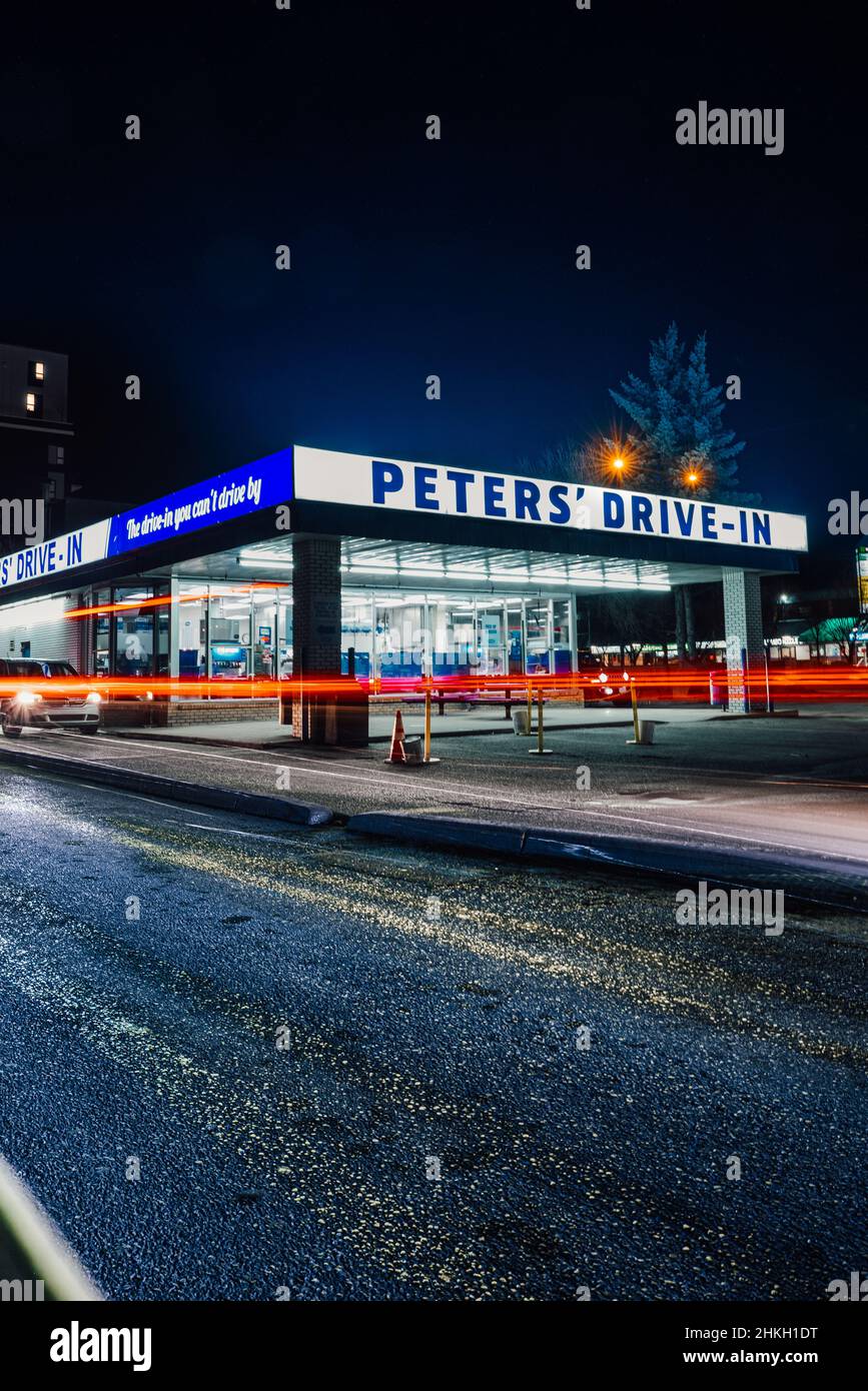 Pws Drive In Peters Drive In Logo