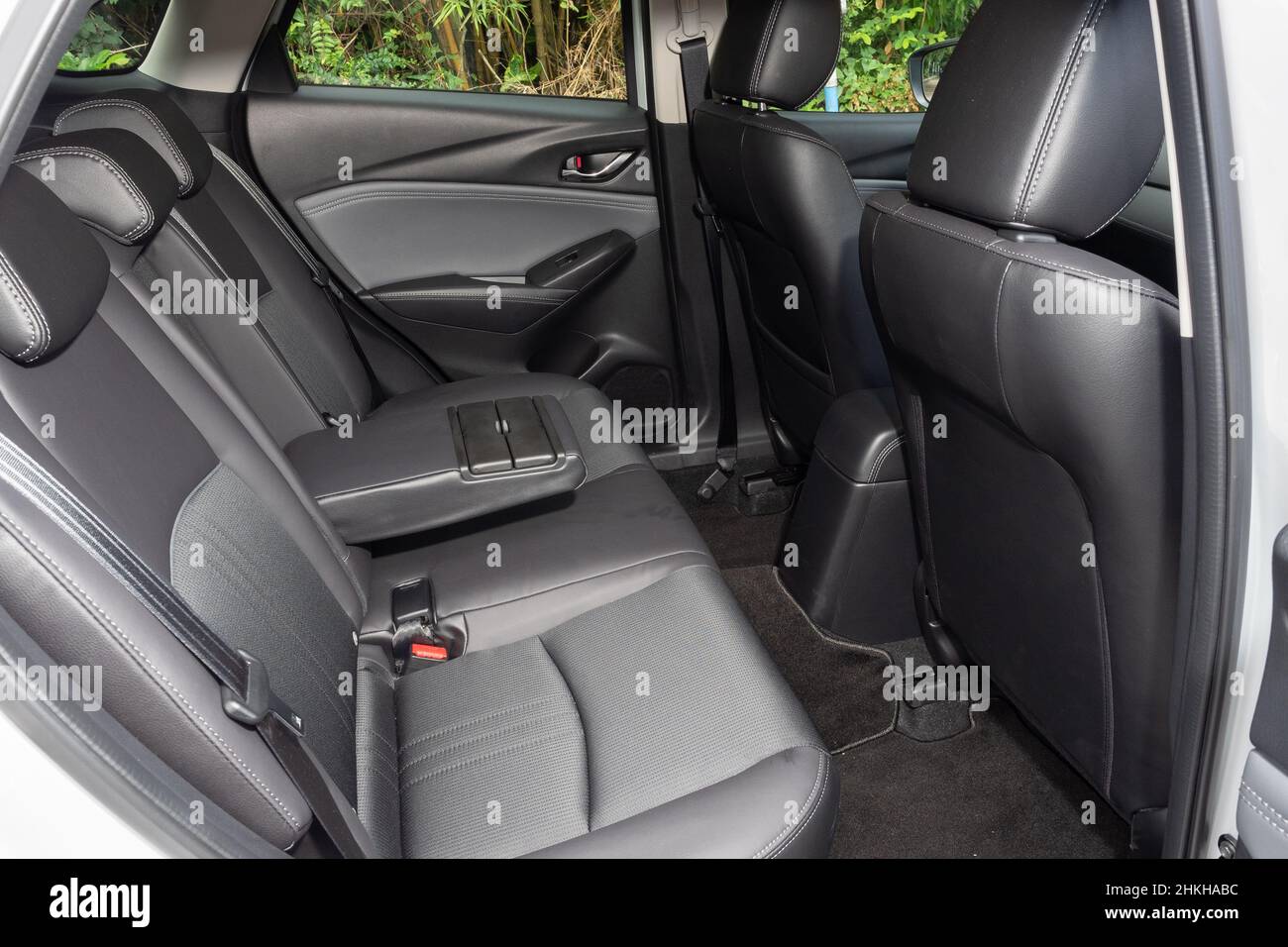 Mazda Cx 7 High Resolution Stock Photography And Images Alamy