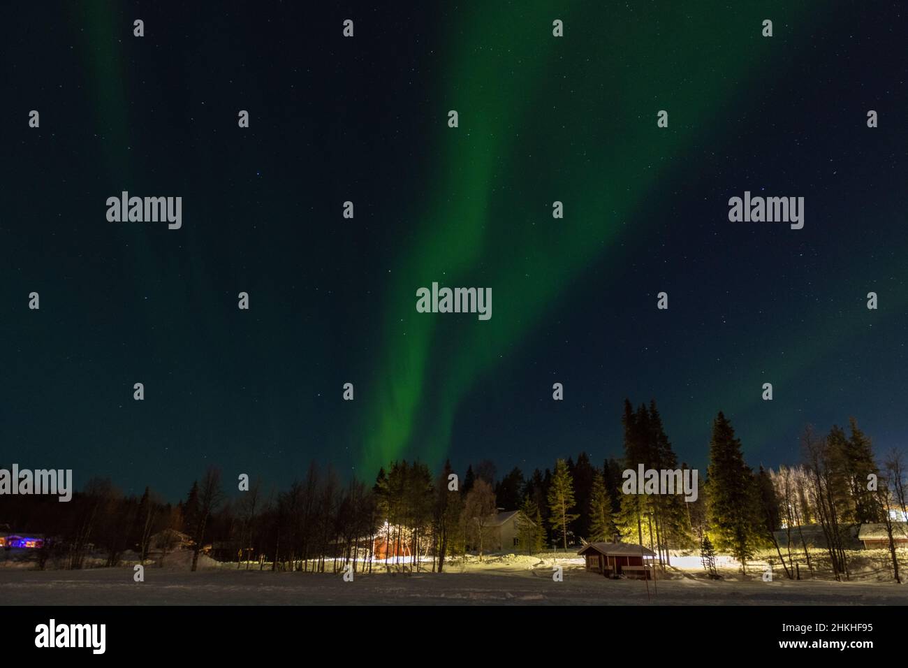 Northern lights (Aurora Borealis) Lake Immeljarvi, Levi, Finland Stock Photo Alamy
