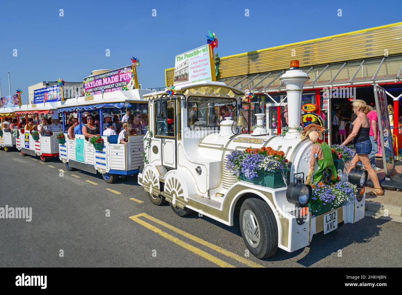 'Lollipop Express' electric train on beach promenade, Cleethorpes Beach, Cleethorpes, Lincolnshire, England, United Kingdom Stock Photo