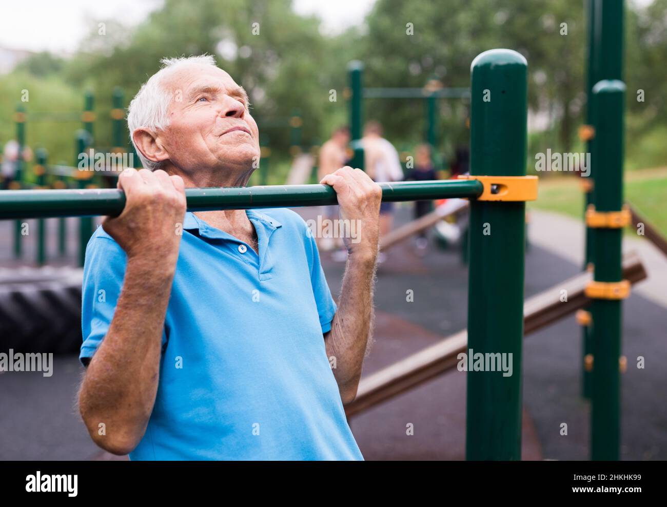 Playground sports hi-res stock photography and images - Alamy