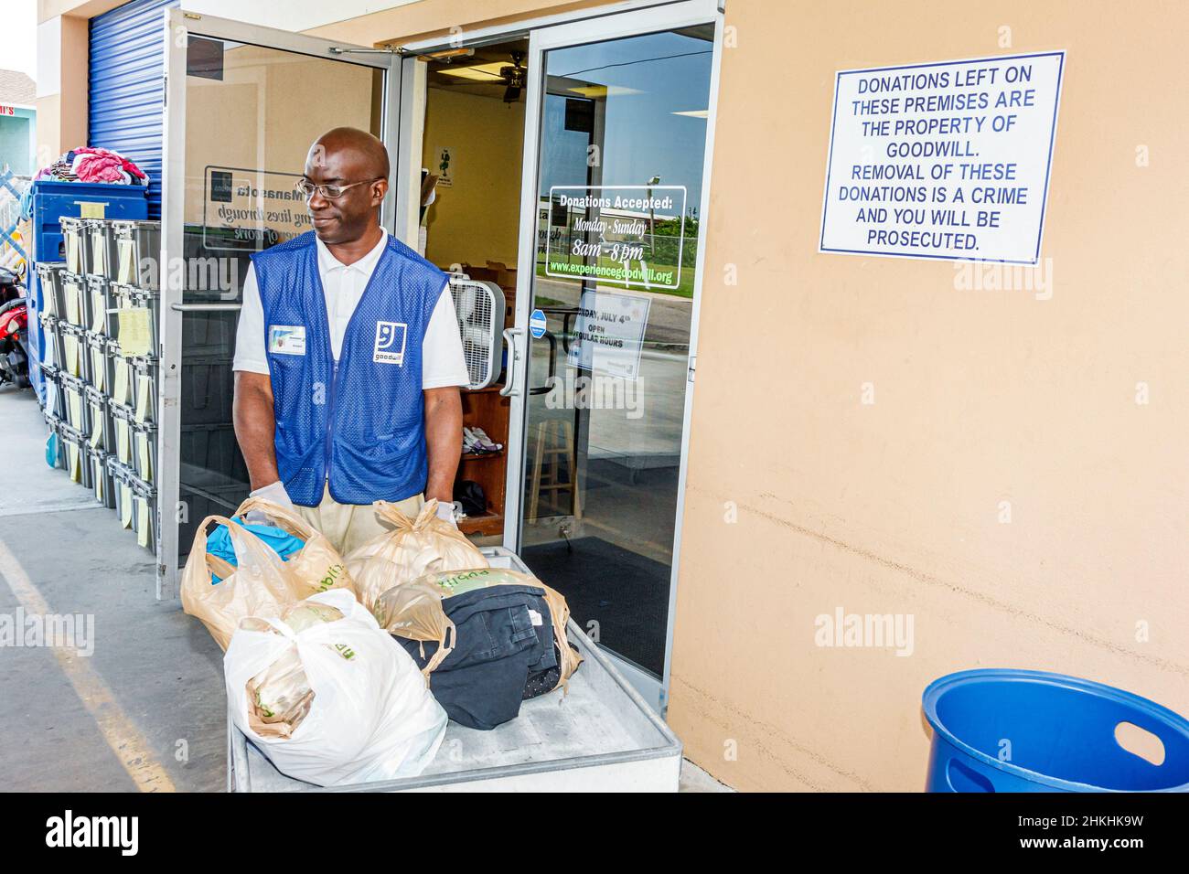 Florida Ellenton,Goodwill Industries nonprofit organization,thrift