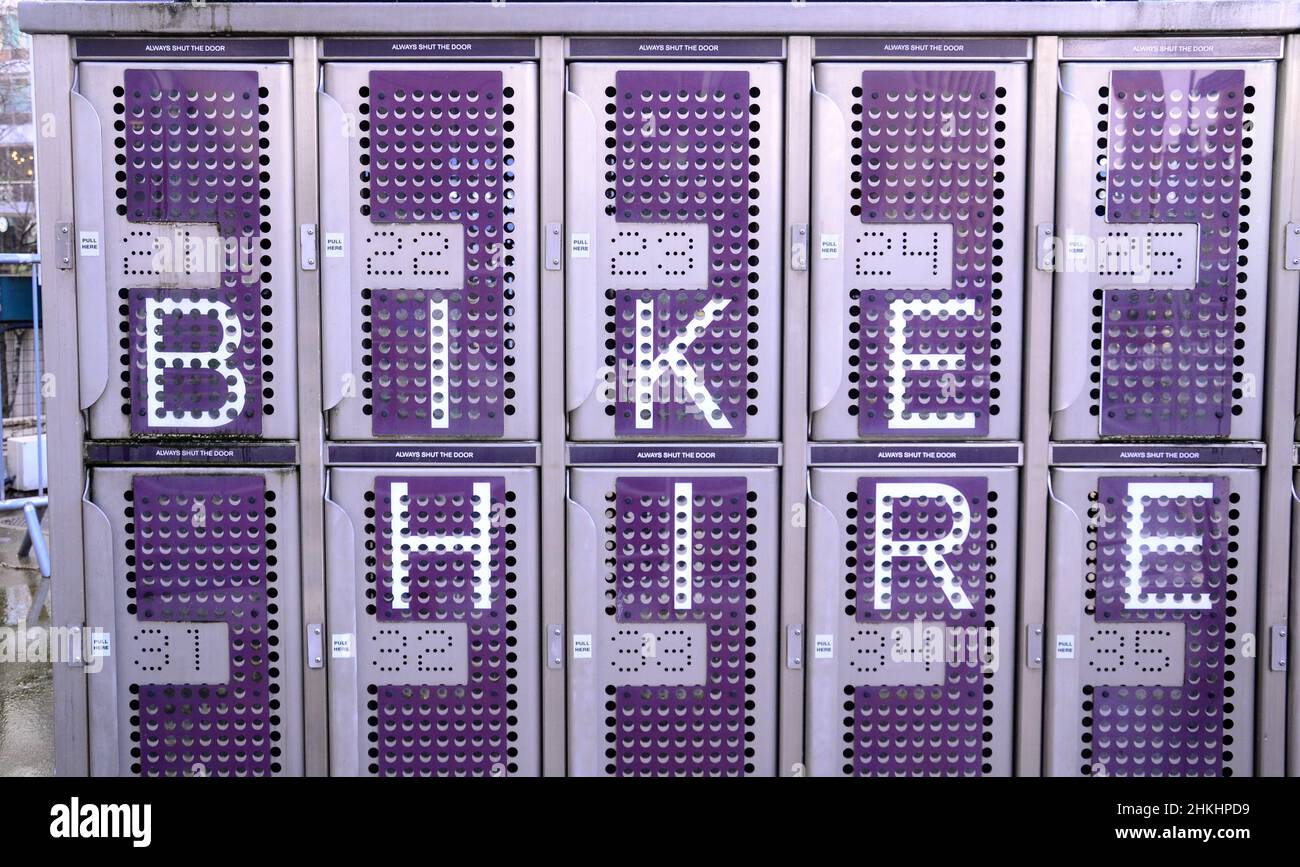 Lockers locker hires stock photography and images Alamy