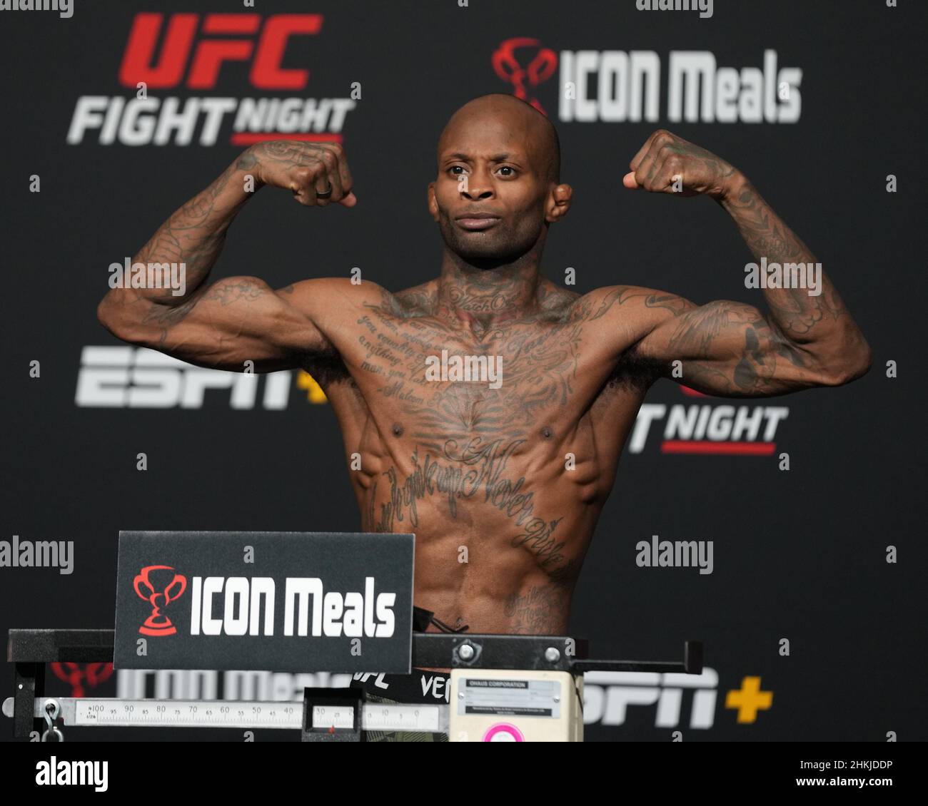 Las Vegas, USA. 04th Feb, 2022. February 4, 2022, LAS VEGAS, LAS VEGAS, NV, United States: LAS VEGAS, NV - February 4: Malcolm Gordon steps on the scale for the official weight at the UFC Apex for UFC Vegas 47 - Hermansson vs Strickland - weigh-ins on February 4, 2022 in LAS VEGAS, United States. (Credit Image: © Louis Grasse/PX Imagens via ZUMA Press Wire) Credit: ZUMA Press, Inc./Alamy Live News Stock Photo