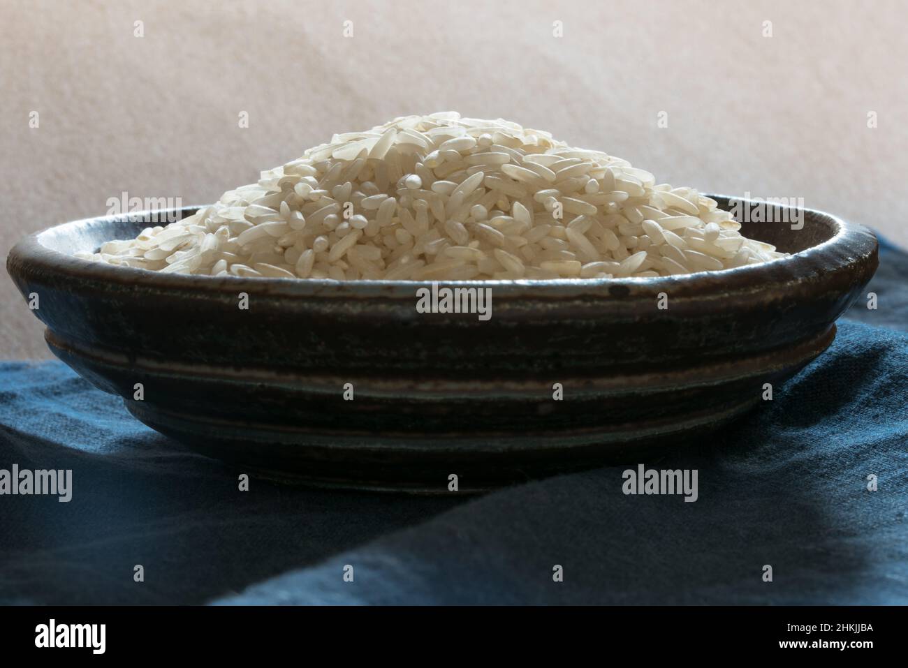 Uncooked Wet Rice Uncooked white rice hi-res stock photography and images - Alamy