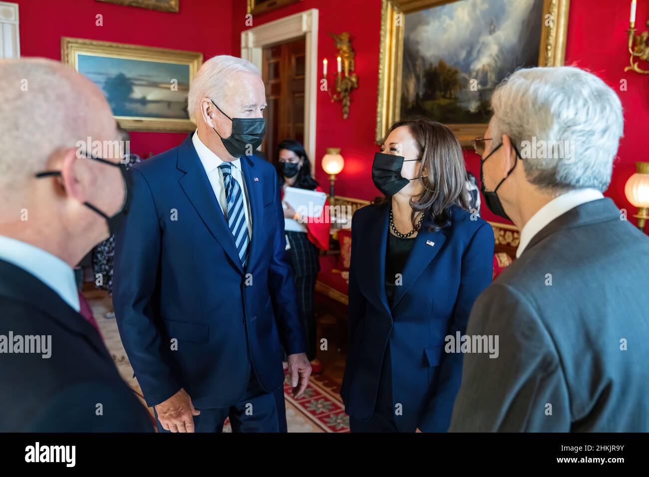 President Joe Biden talks with Vice President Kamala Harris, U.S. Attorney General Merrick Garland and Secretary of Homeland Security Alejandro Mayorkas in the Red Room of the White House, Thursday, November 18, 2021, before signing the COPS Counseling Act, the Protecting America’s First Responders Act of 2021 and the Jaime Zapata and Victor Avila Federal Officers and Employees Protection Act at an event in the State Dining Room.  (Official White House Photo by Adam Schultz) Stock Photo