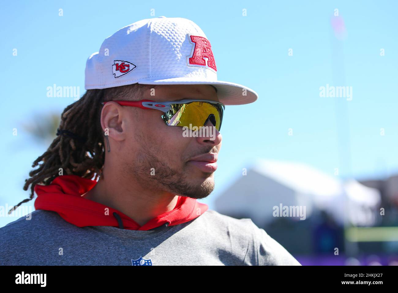 Kansas City Chiefs strong safety Tyrann Mathieu #32 warms up prior to  playing the Las Vegas Rai …