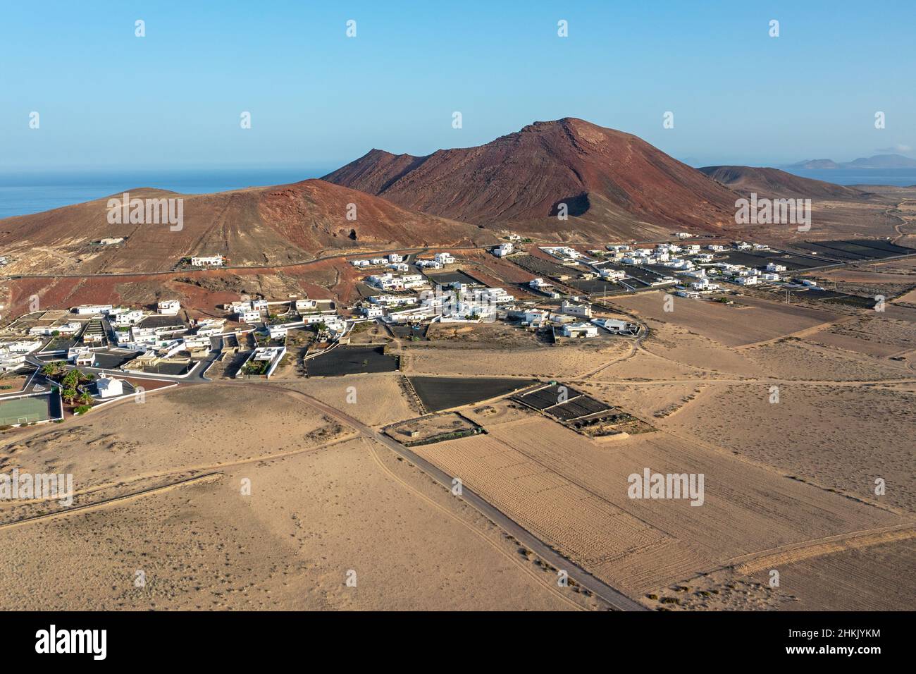 Place Soo at the foot of the Pico Colorado and the Caldera Trasera, Canary Islands, Lanzarote Stock Photo