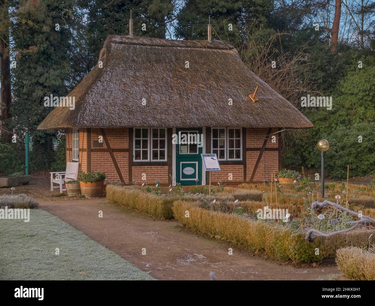 farmhouse at the cottage gerden of the Botanical Garden Flottbek