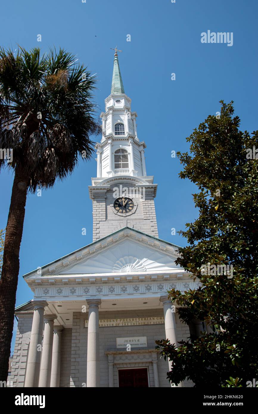 Historic district and savannah hi-res stock photography and images - Alamy