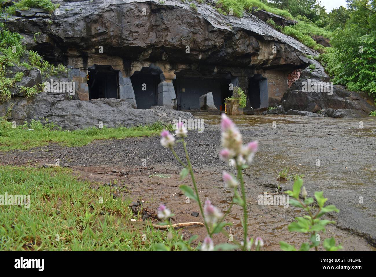 lonad caves - bhiwandi caves maharashtra Stock Photo