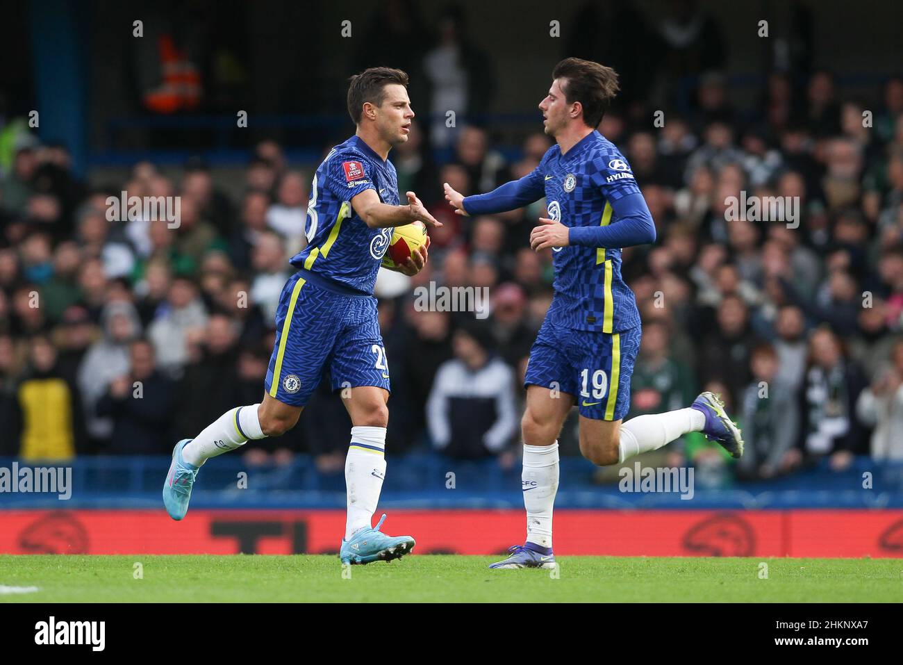 London, UK. 05th Feb, 2022. Csar Azpilicueta of Chelsea scores the equaliser just before half time to make it 1-1 and celebrates during the FA Cup 4th Round match between Chelsea and Plymouth Argyle at Stamford Bridge, London, England on 5 February 2022. Photo by Ken Sparks. Editorial use only, license required for commercial use. No use in betting, games or a single club/league/player publications. Credit: UK Sports Pics Ltd/Alamy Live News Stock Photo