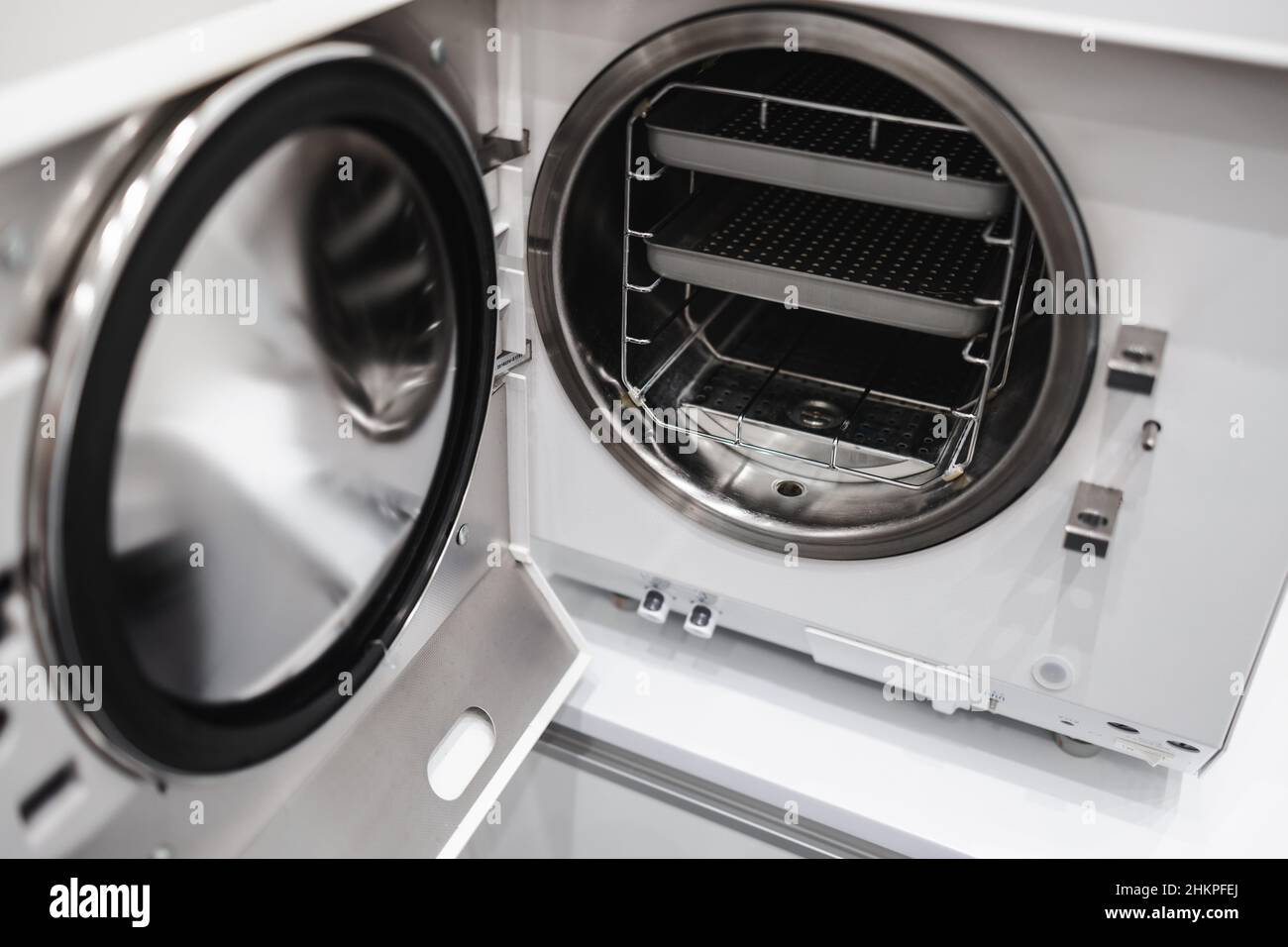 Autoclave in the sterilization room Stock Photo Alamy