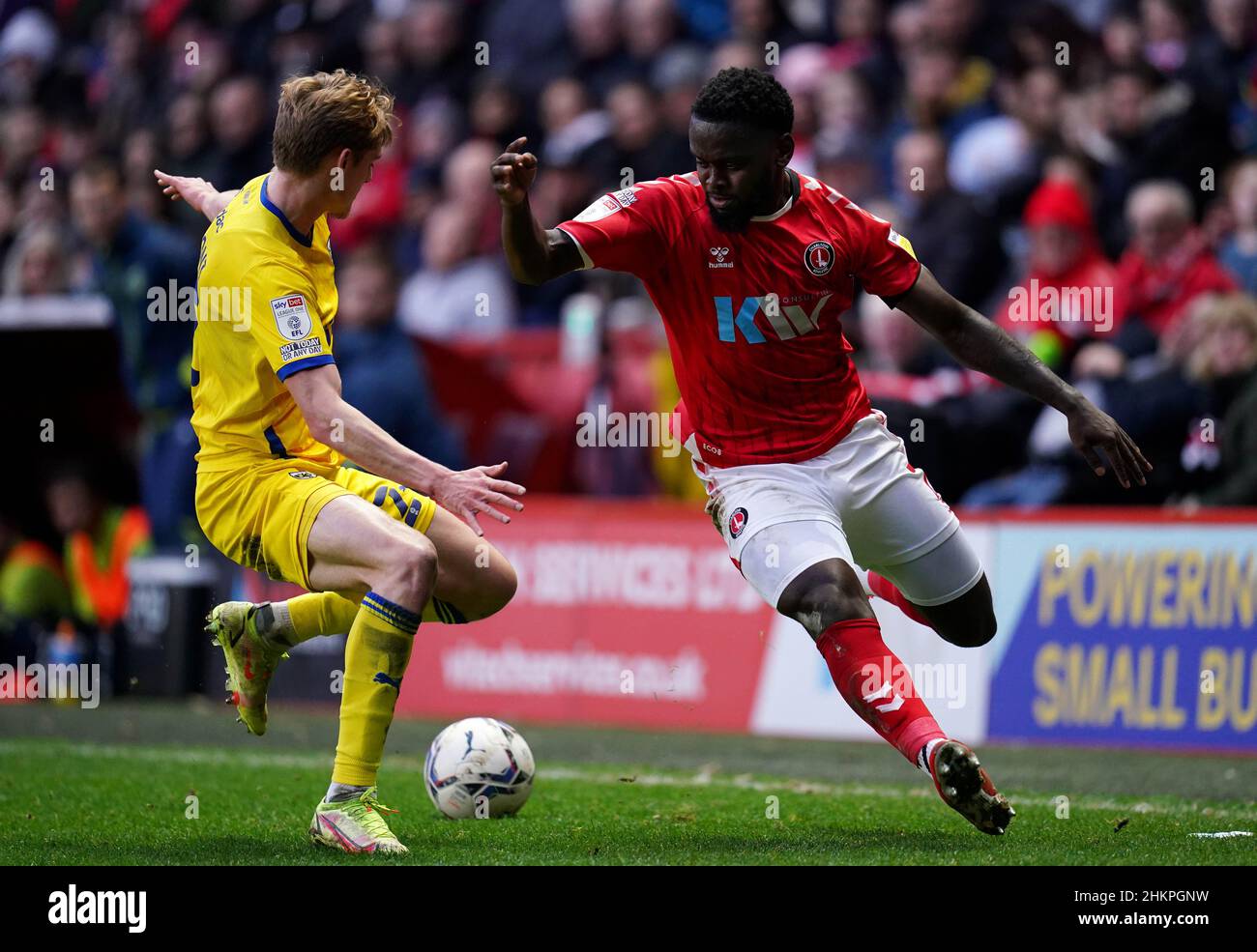Absolute Rudoni Jack rudoni of afc wimbledon battle hi-res stock photography and images ...