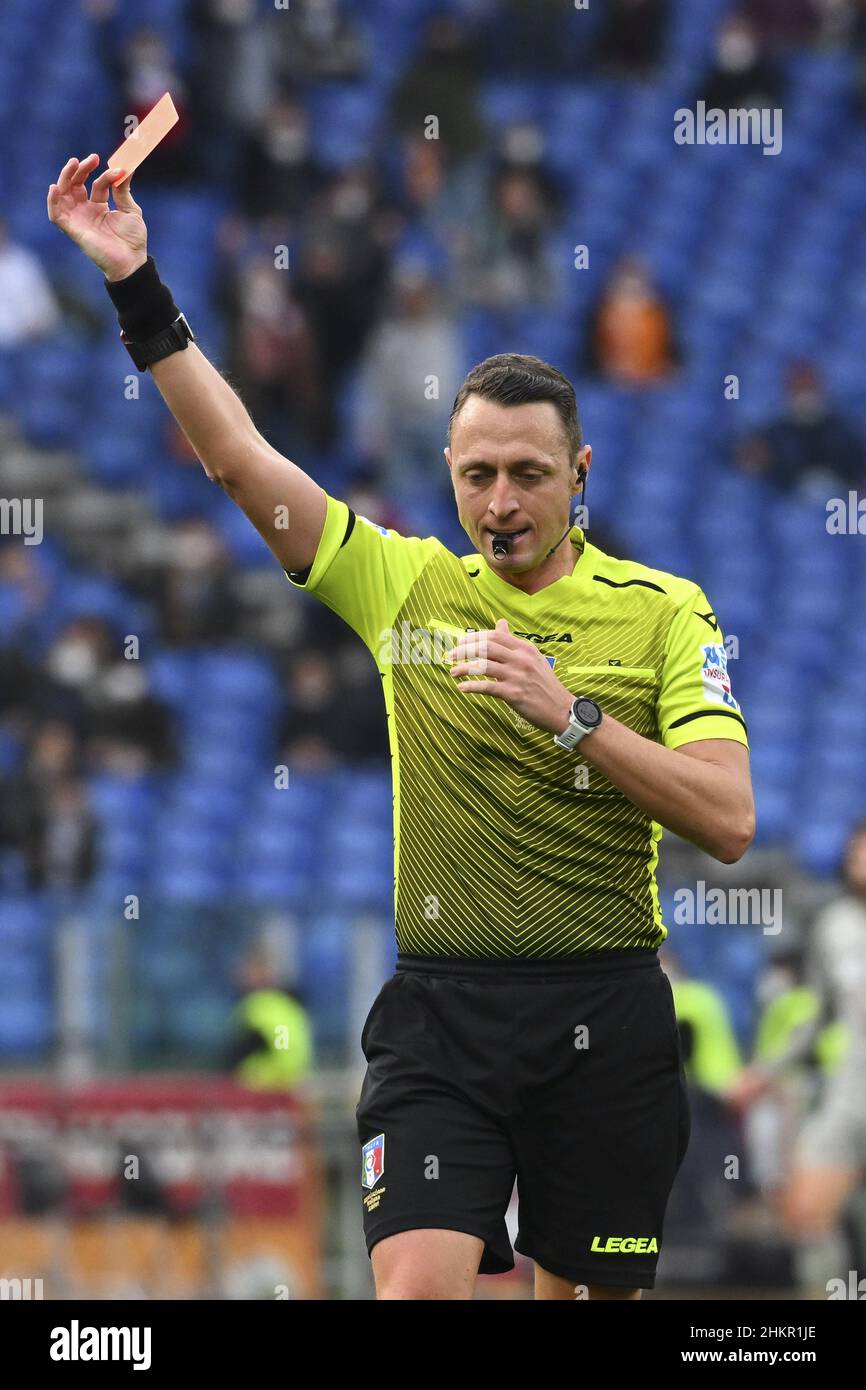 Salvatore Sirigu of Genoa CFC and Tammy Abraham of A.S. Roma during the  24th day of the Serie A Championship between A.S. Roma vs Genoa CFC on 5th  February 2022 at the