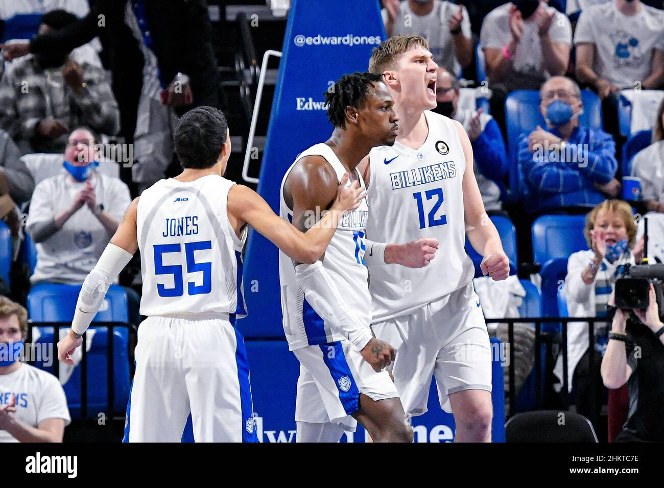 February 05, 2022 Saint Louis Billikens forward Marten Linssen (12