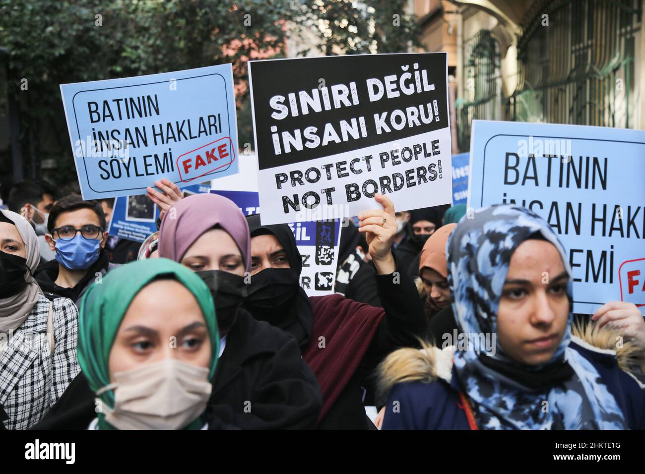 Istanbul, Turkey. 05th Feb, 2022. Protesters hold placards expressing their opinion while shouting slogans during the demonstration. Members of human rights and migrant rights groups gathered in front of the Consulate General of Greece in Istanbul to protest the deaths of migrants and refugees on the Greek-Turkish border. (Photo by Hakan Akgun/SOPA Images/Sipa USA) Credit: Sipa USA/Alamy Live News Stock Photo