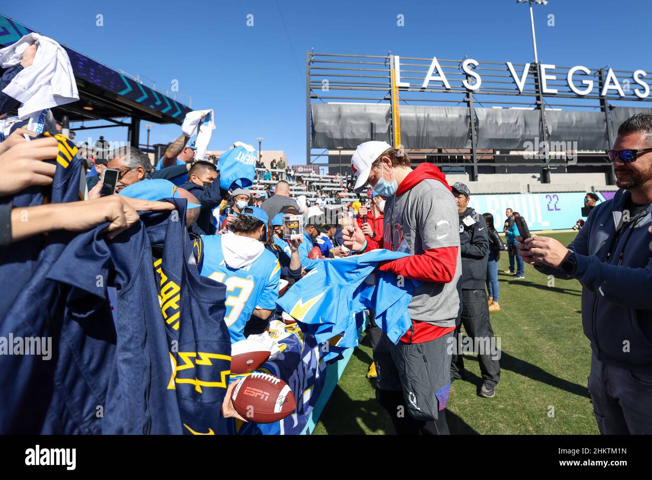 Las Vegas, Nevada, USA. 5th Feb, 2022. Los Angeles Chargers quarterback Justin Herbert (10) signs autographs for fans during the AFC Pro Bowl Practice at Las Vegas Ballpark in Las Vegas, Nevada. Darren Lee/CSM/Alamy Live News Stock Photo