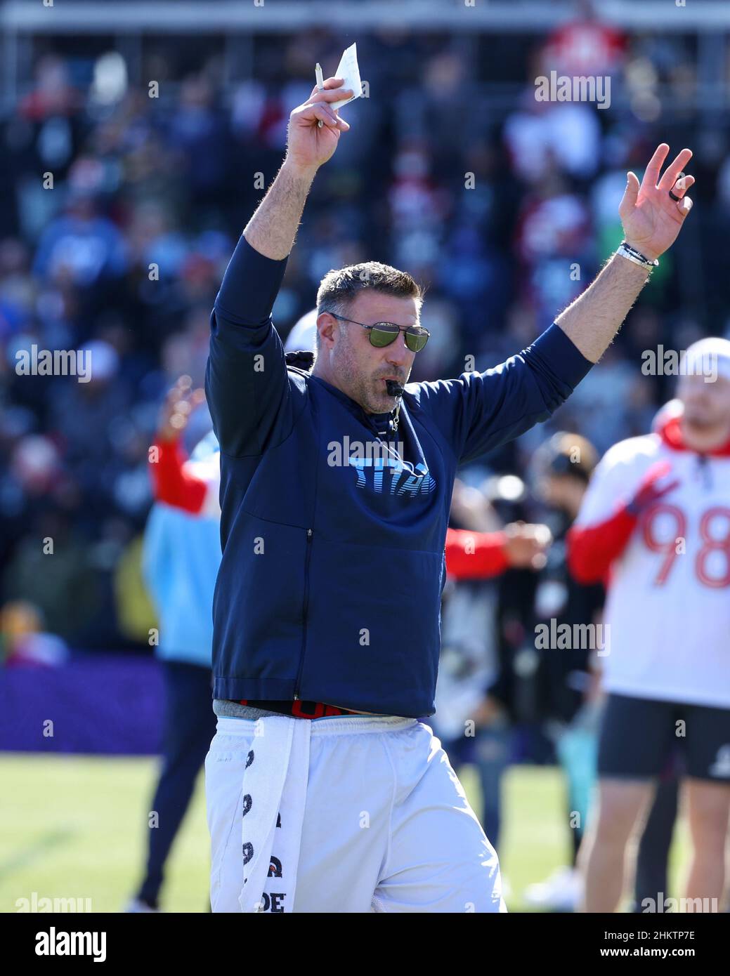 Las Vegas, Nevada, USA. 5th Feb, 2022. Tennessee Titans head coach Mike Vrabel signals touchdown during the AFC Pro Bowl Practice at Las Vegas Ballpark in Las Vegas, Nevada. Darren Lee/CSM/Alamy Live News Stock Photo
