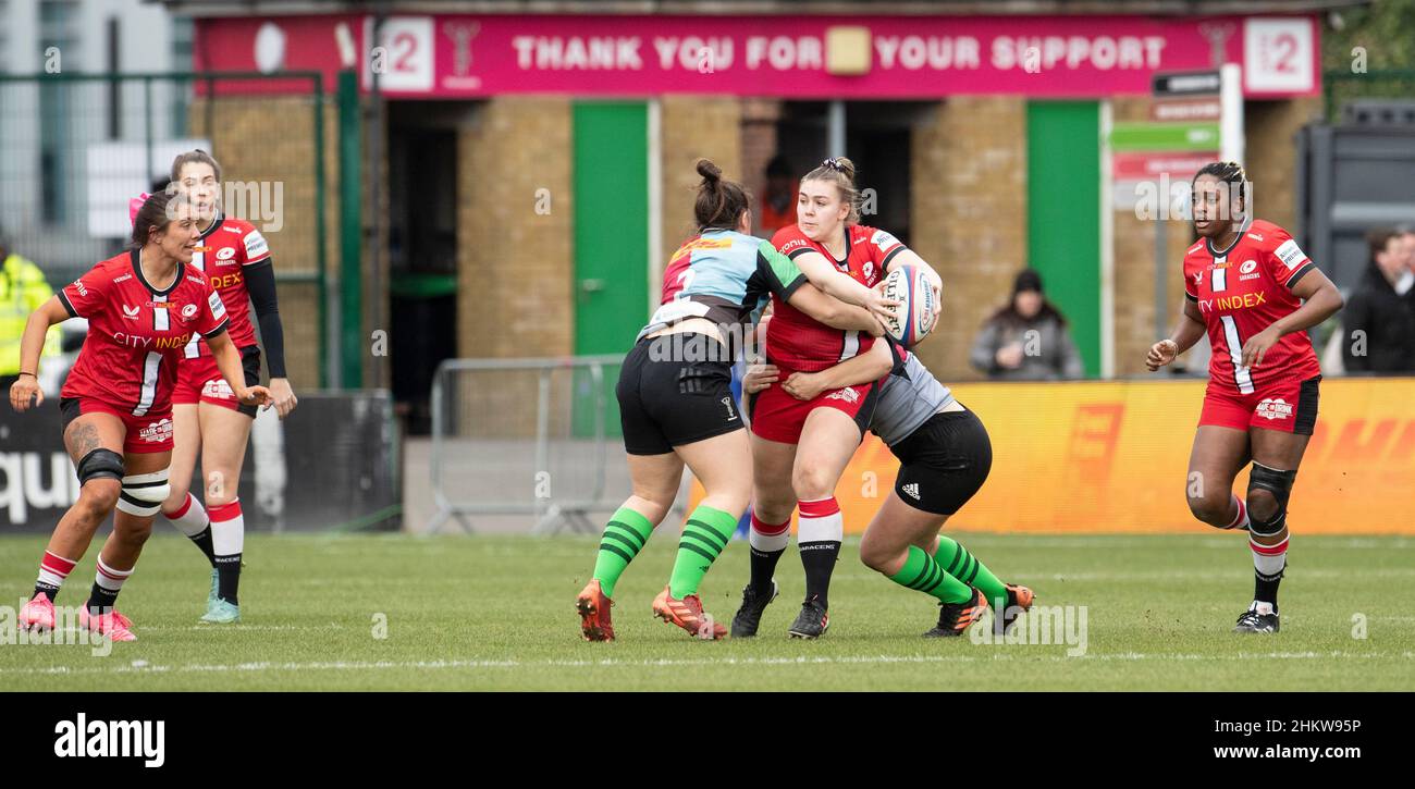 TWICKENHAM - ENGLAND 5 FEB 22: Marlie Packer of Saracen’s in action during the Harlequins Women v Saracens Women, Twickenham Stoop, London UK on the 5th February  2022. Photo by Gary Mitchell/Alamy Live News Stock Photo