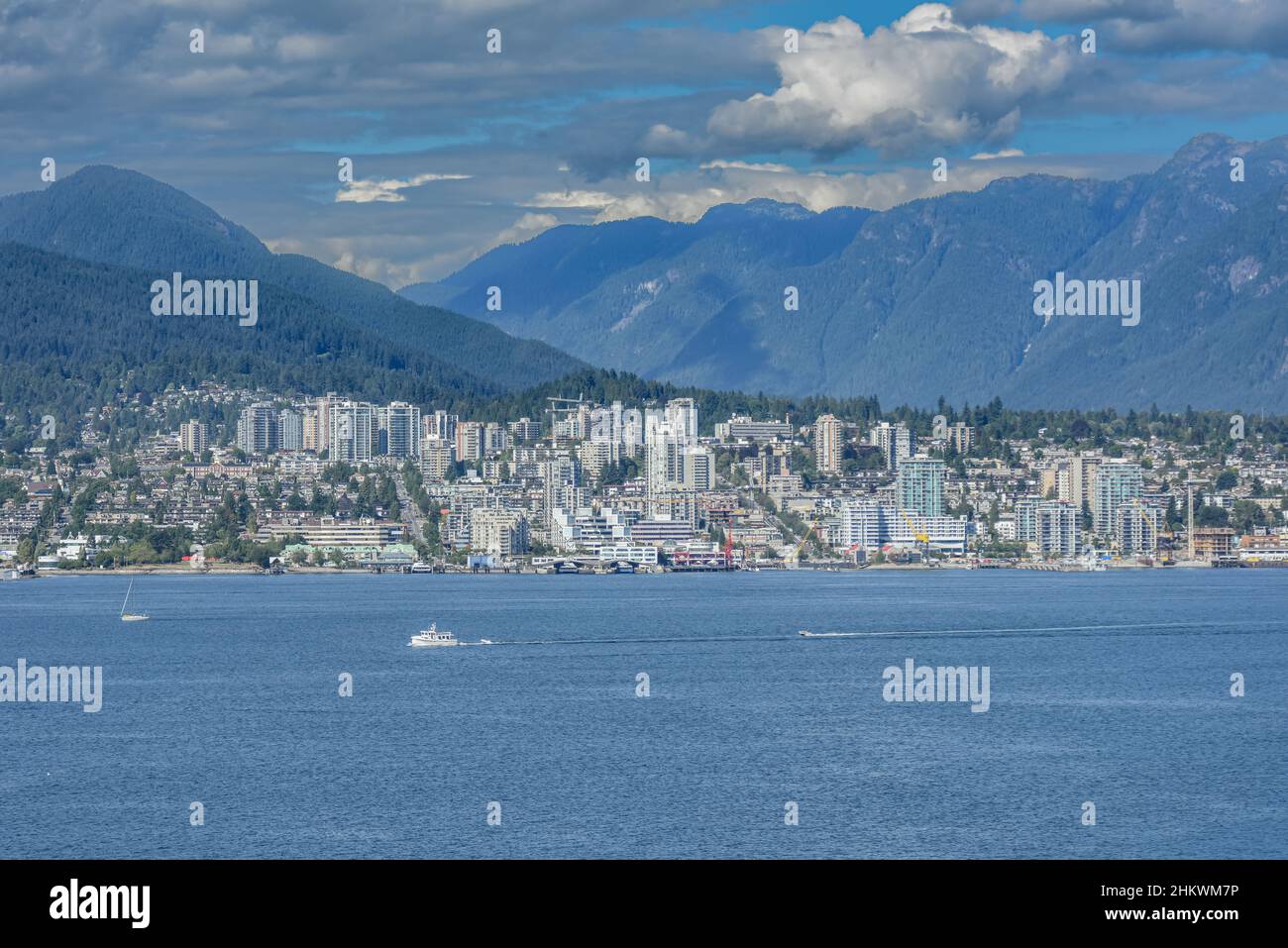Vancouver city skyline bc hi-res stock photography and images - Alamy