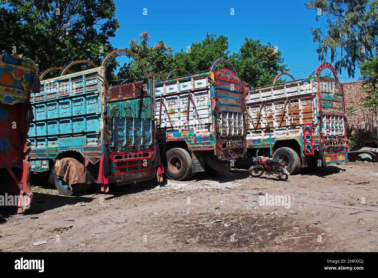 The truck with art in Peshawar, Pakistan Stock Photo Alamy