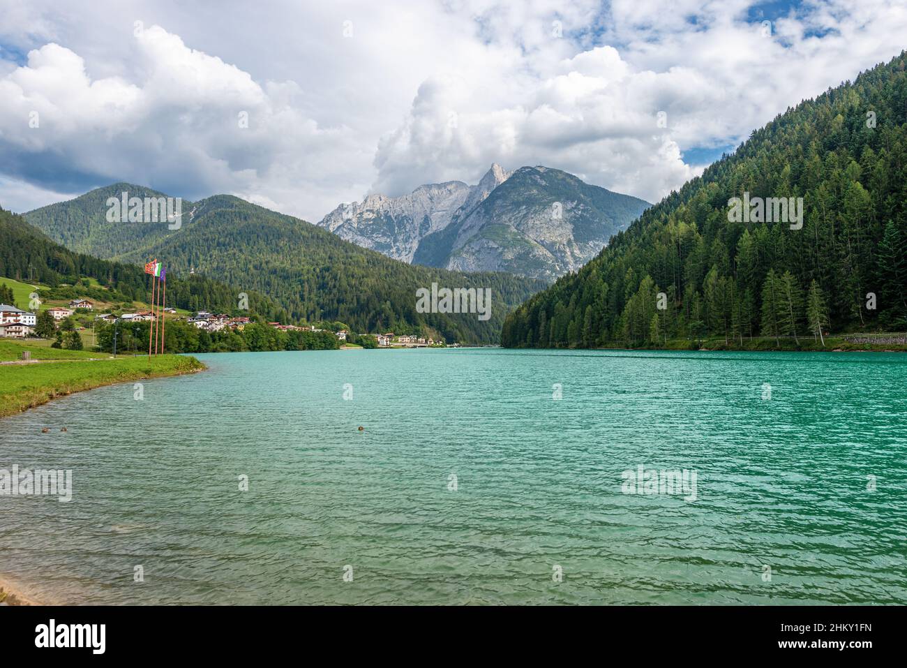 Auronzo or Santa Caterina Lake (Lago di Auronzo) and Carnic Alps with the peaks called Crissin, Bragagnina and Tudaio of the Bretoni mountain range. Stock Photo