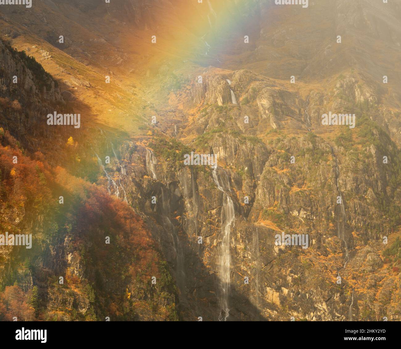 Valle de Pineta Stock Photo - Alamy