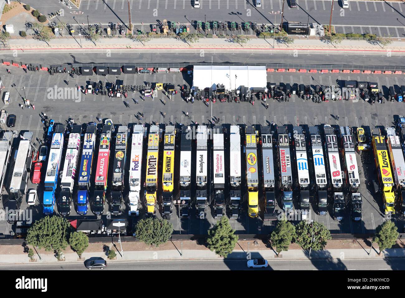 Los Angeles, Ca. 5th Feb, 2022. Aerial View of Los Angeles Memorial Coliseum as race car team trucks are lined up in a parking area a day prior to the start of NASCAR pre-season's Clash At Daytona RC exhibition event on February 5, 2022 in Los Angeles, California. Credit: Mpi34/Media Punch/Alamy Live News Stock Photo