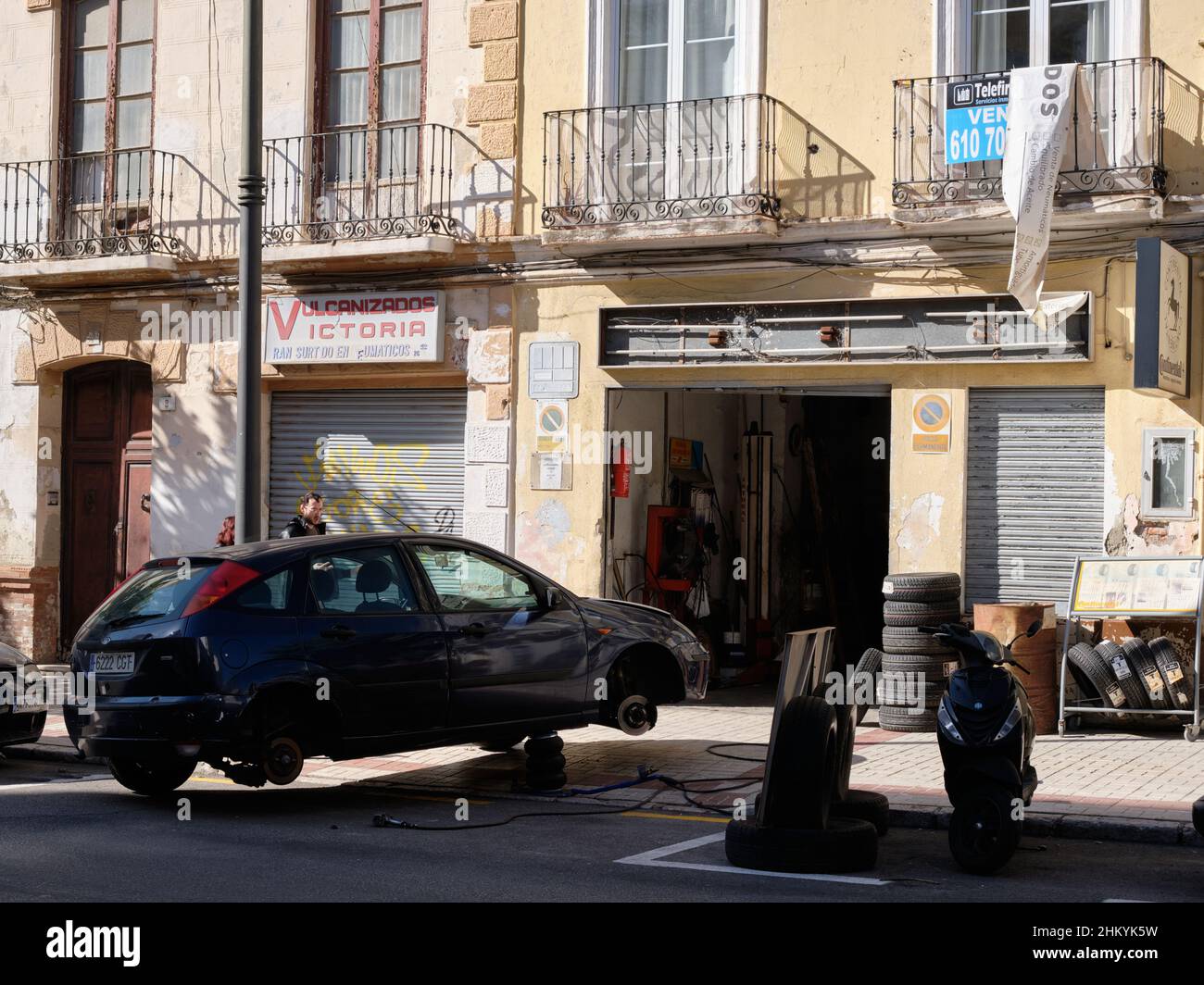 Tyre fitting garage in Malaga, Andalusia, Spain Stock Photo