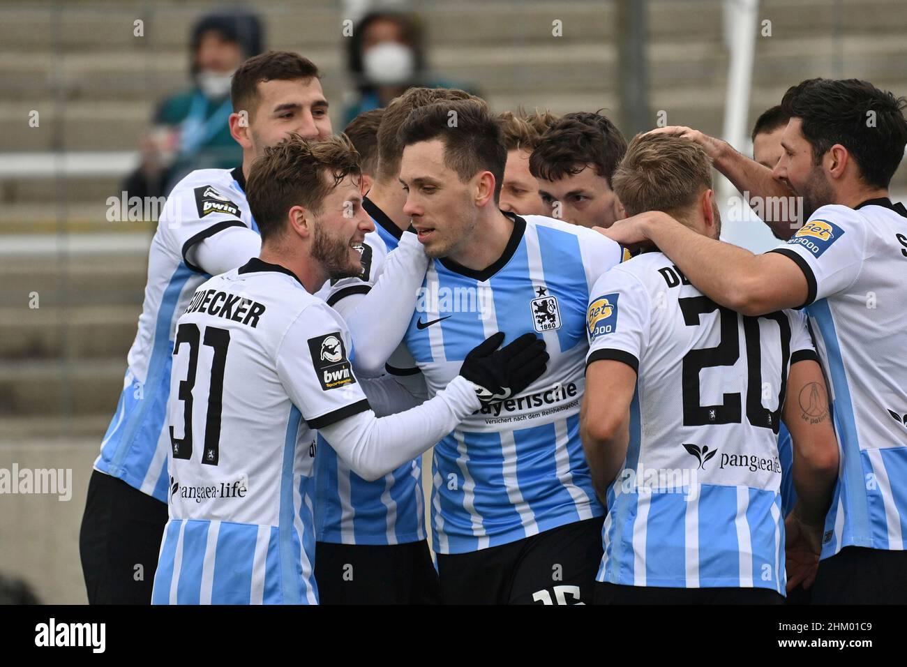 Muenchen GRUENWALDER STADION. 10th Apr, 2021. Stefan LEX (TSV Munich 1860),  action, individual action, single image, cut-out, whole body shot, whole  figure football 3rd division, Liga3, TSV Munich 1860 - SC Verl