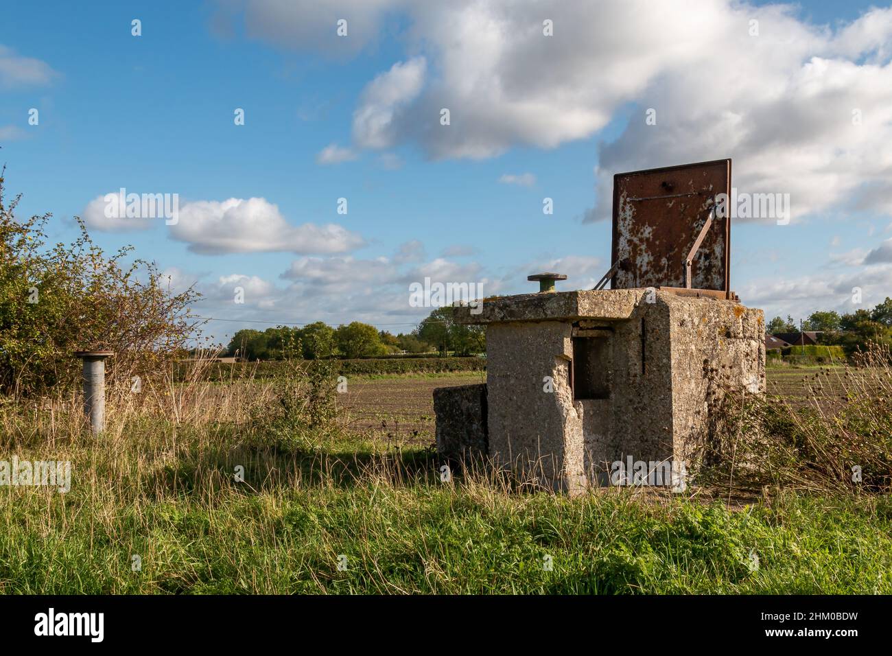 A decommissioned Royal Observer Corp nuclear monitoring post sits in a field in Harston, Cambridgeshire, UK. Stock Photo