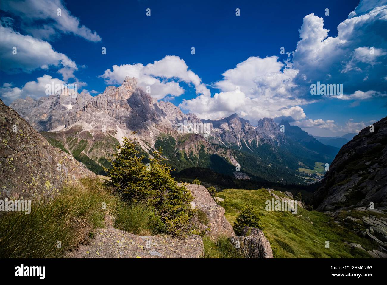 Summits and rock faces of the Pala group, Cimon della Pala, one of the main summits, standing out, seen from above Rolle Pass. Stock Photo