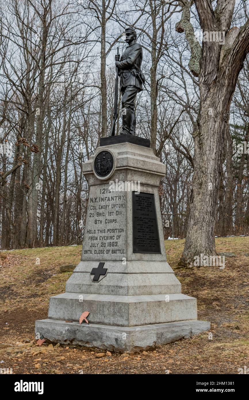 Monument to the 121st New York Infantry Regiment, Little Round Top, Gettysburg National Military Park, Pennsylvania, USA Stock Photo