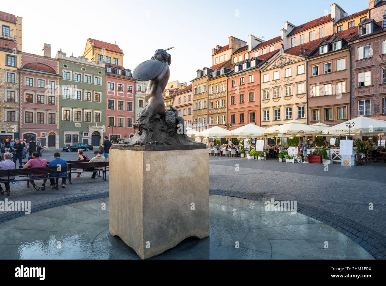 Old Town Market Place and Mermaid of Warsaw Sculpture (Syrenka) originally designed by Konstanty Hegel in 1855 - Warsaw, Poland Stock Photo