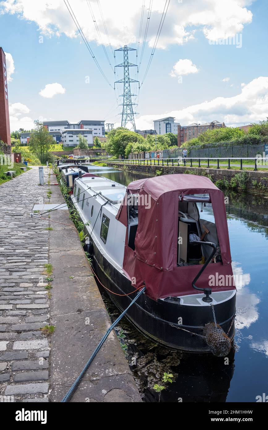 Narrowboat moored at towpath on Forth & Clyde Canal Glasgow Scotland Stock Photo