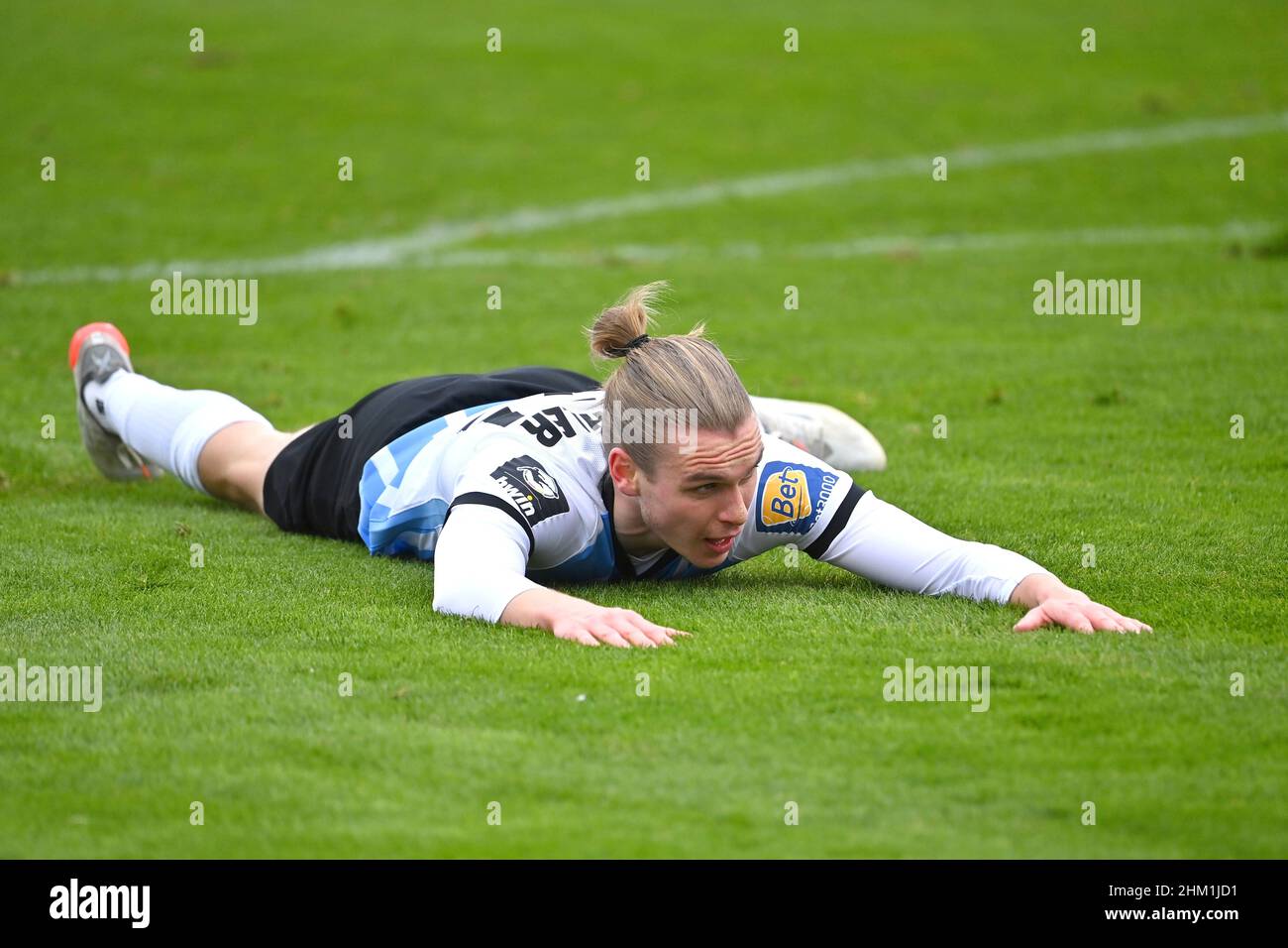 Munich GRUENWALDER STADION. 4th Mar, 2022. Kevin GODEN (TSV Munich 1860),  action, single action, single image, cut out, full body shot, whole figure.  Football 3rd league, league 3, TSV Munich 1860 