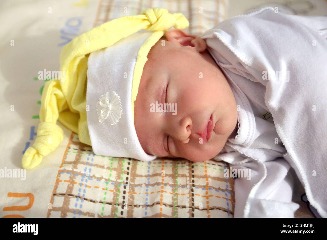 Sleeping newborn baby Stock Photo Alamy
