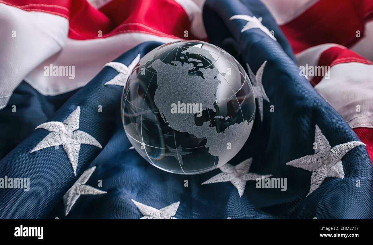 Us flag globe map background hi-res stock photography and images - Alamy