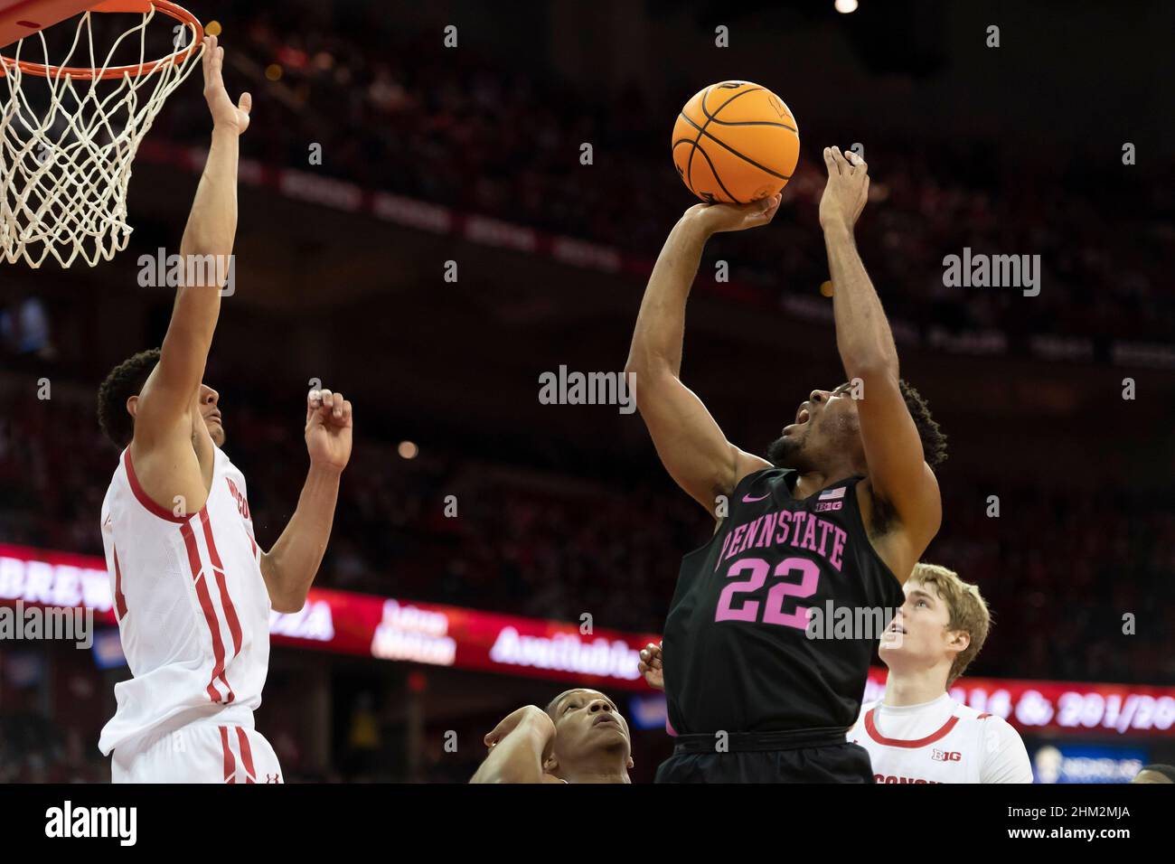 Madison, WI, USA. 5th Feb, 2022. Wisconsin Badgers guard Johnny Davis