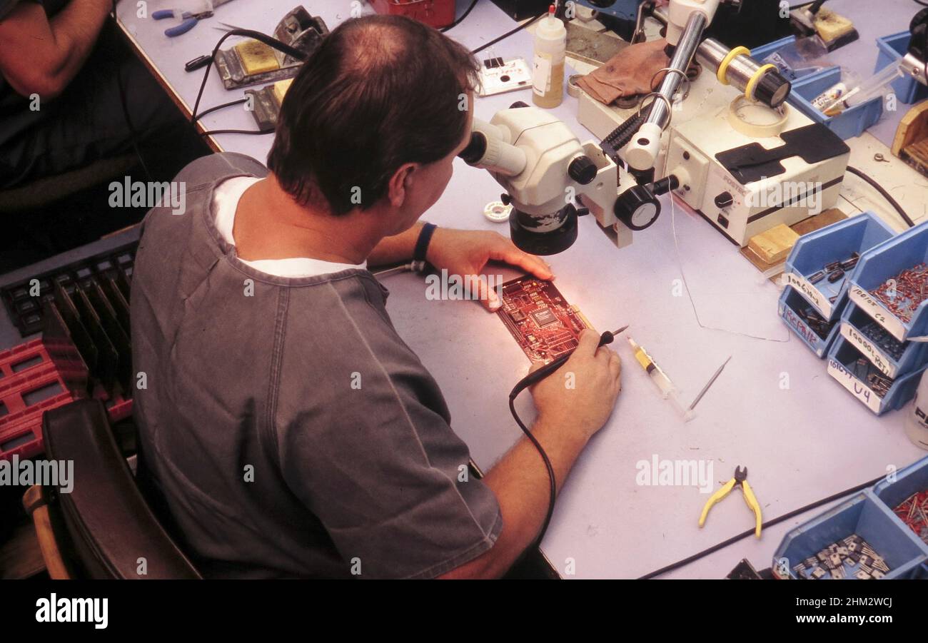 Austin, Texas USA 2001 Hightech jobs for Texas prison inmates