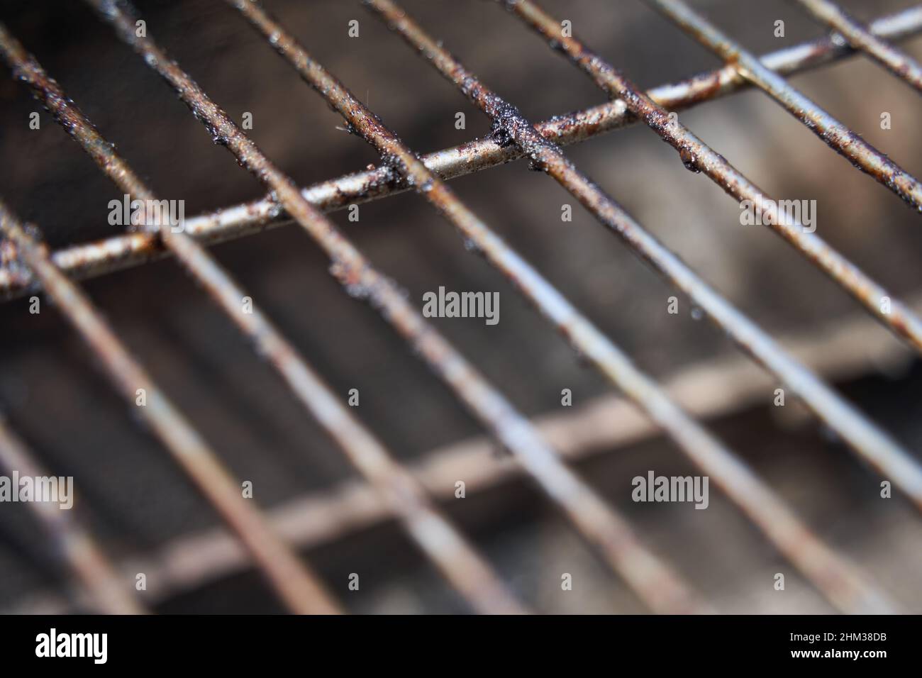 Empty grate hi-res stock photography and images - Alamy