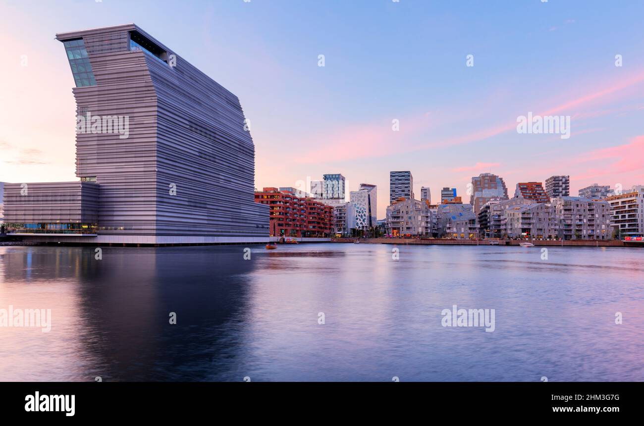 Industrial area of oslo hi-res stock photography and images - Alamy