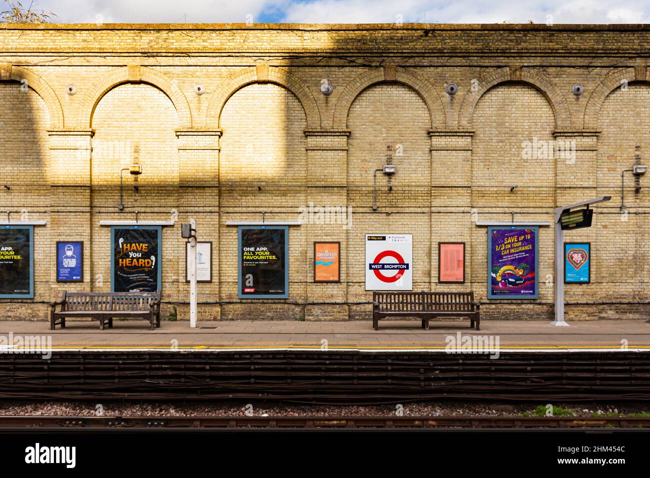 Heritage exterior on District Line at West Brompton Stock Photo