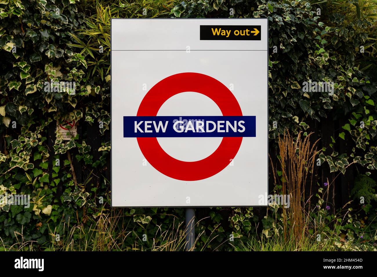 Kew Gardens Roundel Stock Photo