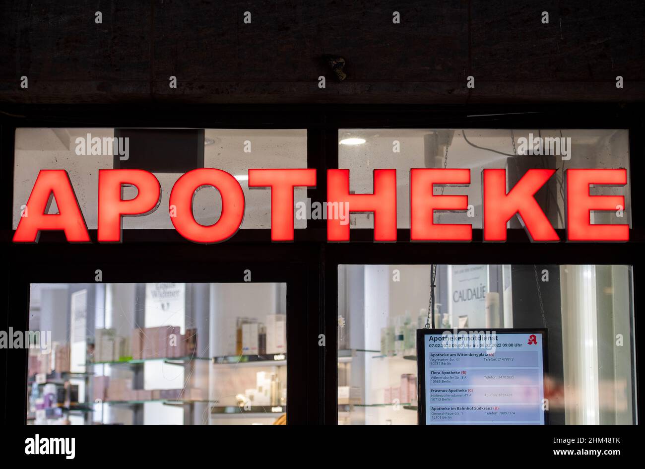 07 February 2022, Berlin: The pharmacy at Bahnhof Zoo has the Apotheke sign on it. In Berlin, the first pharmacies will offer Corona vaccinations starting next Tuesday. Photo: Christophe Gateau/dpa Stock Photo
