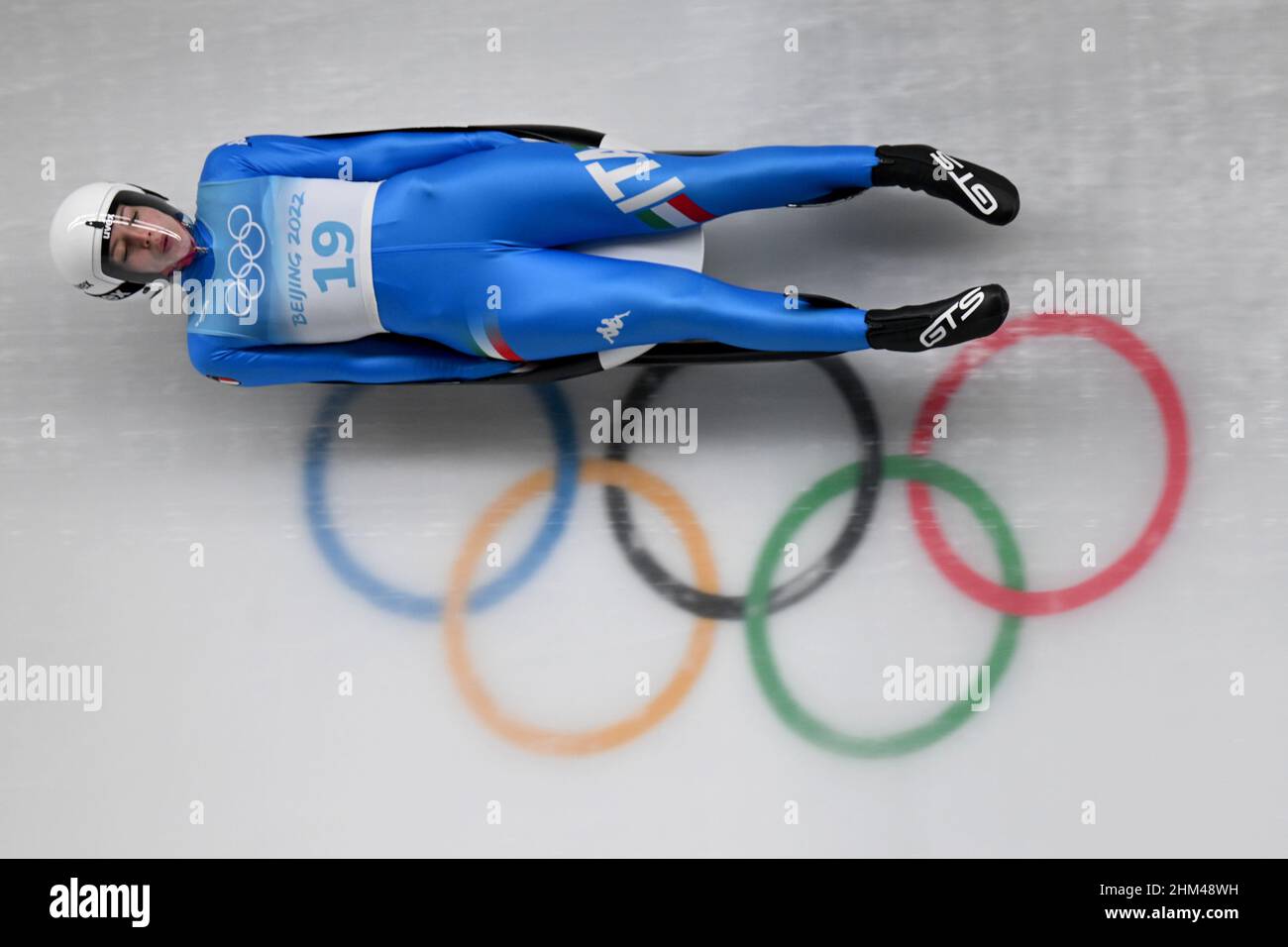 Yanqing, China. 07th Feb, 2022. Olympics, luge, single seater, women, 1st run at the National Sliding Centre. Luge athlete Verena Hofer from Italy in action. Credit: Robert Michael/dpa-Zentralbild/dpa/Alamy Live News Stock Photo