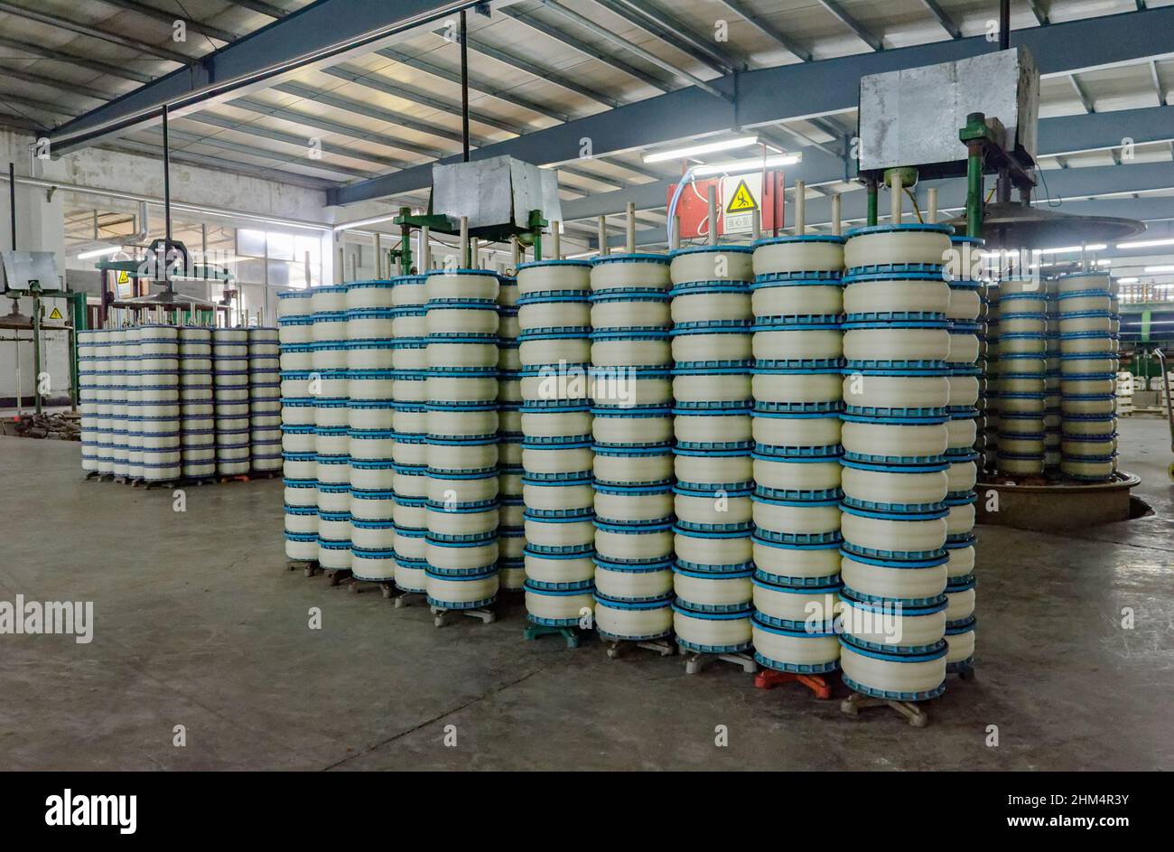 Silk processing hi-res stock photography and images - Alamy
