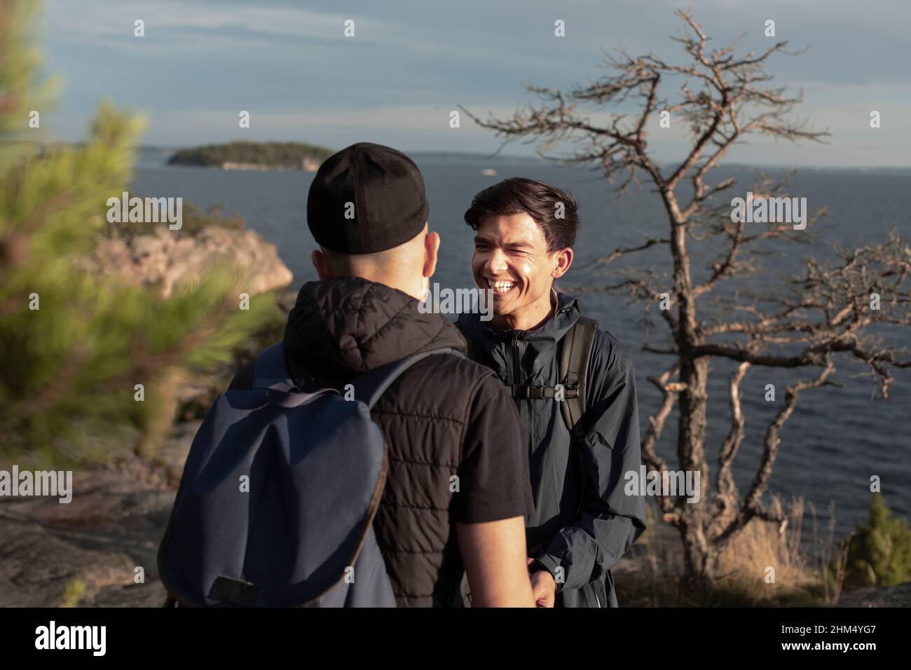 Male 20 smiling outdoor hi-res stock photography and images - Alamy